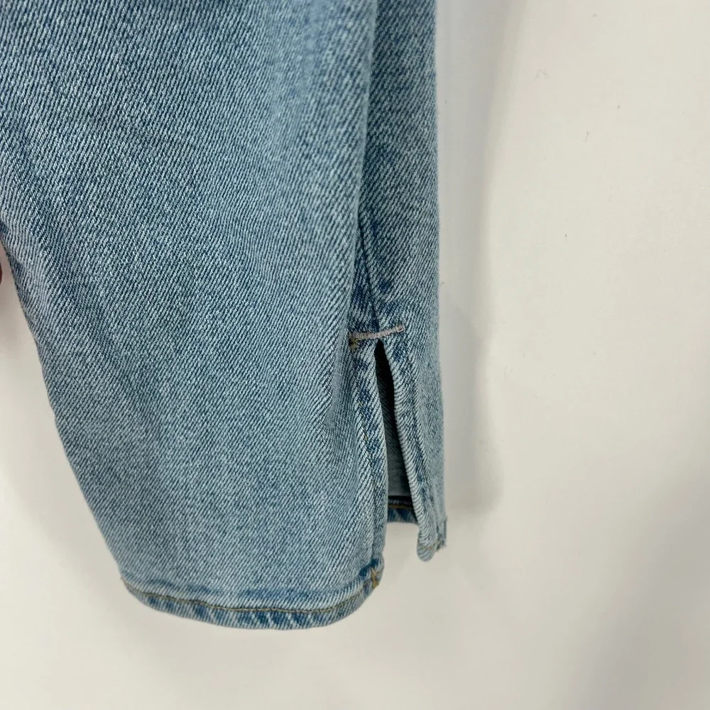 Old Navy 8 OG‎ Straight Jeans Womens Light Wash High Rise Side Slit